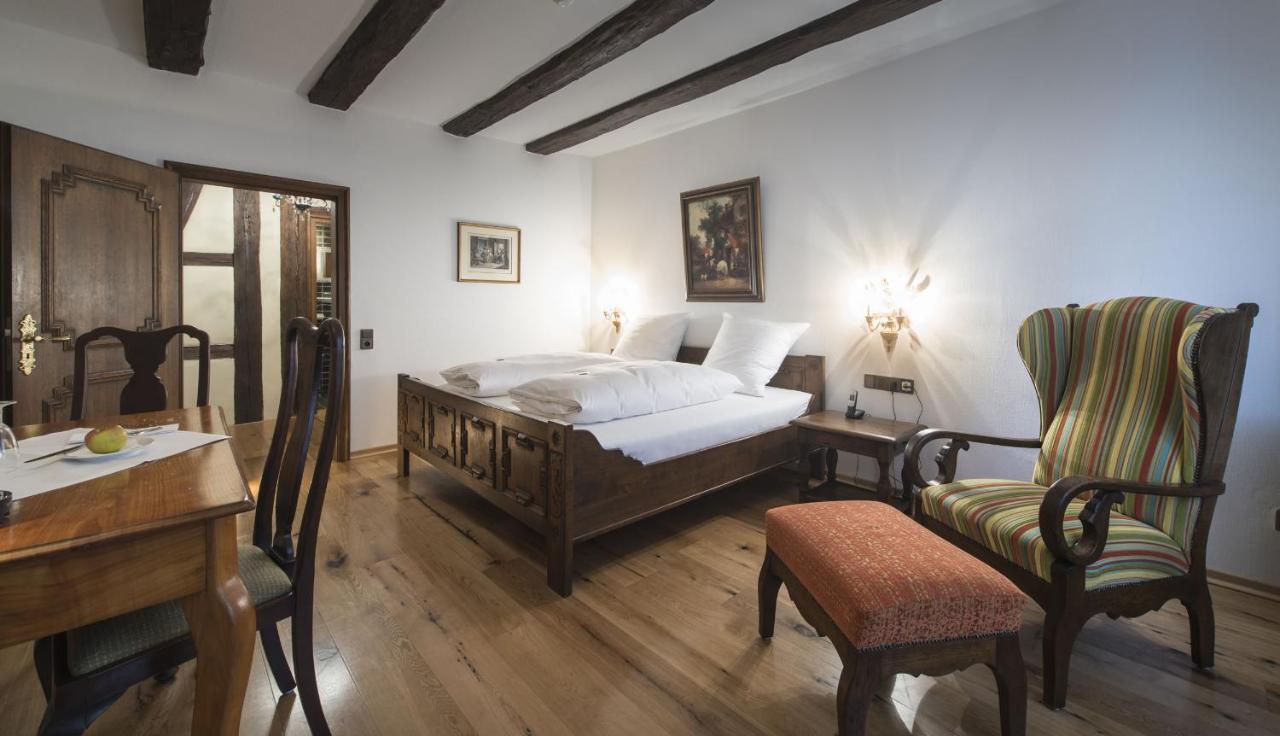 Hotel Ochsen Post Tiefenbronn Exteriör bild